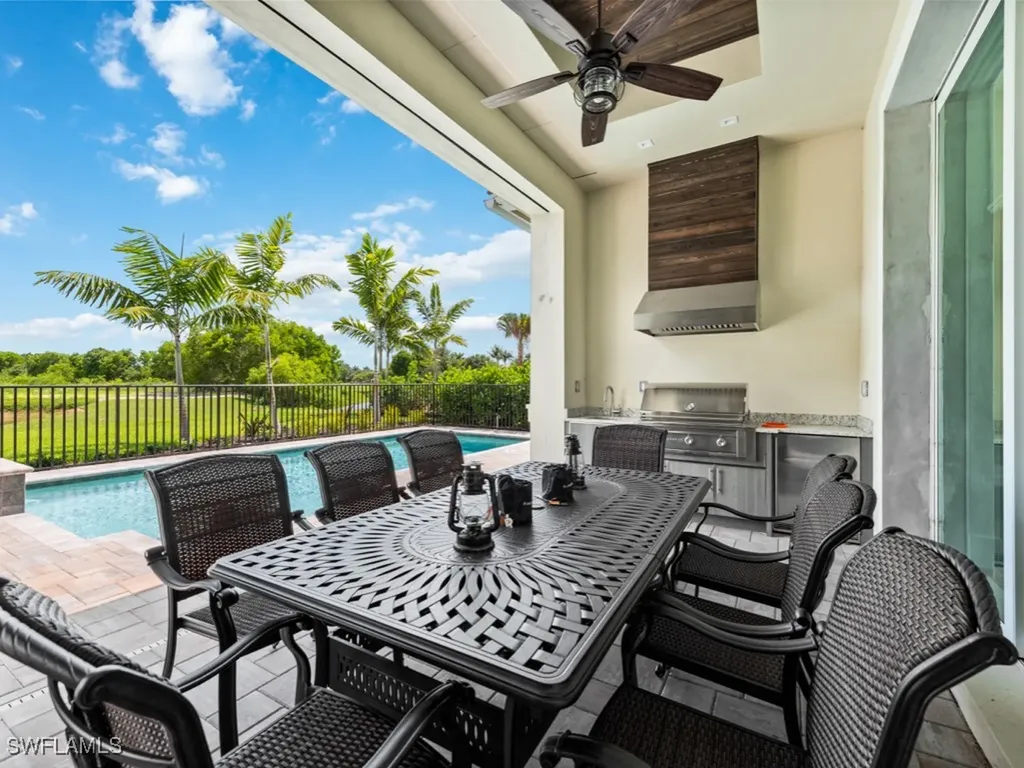 3340 Kumamoto Lane Naples FL 34114