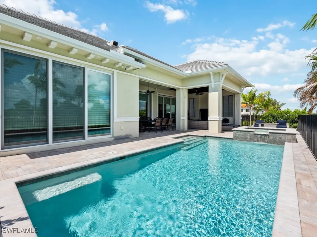 3340 Kumamoto Lane Naples FL 34114