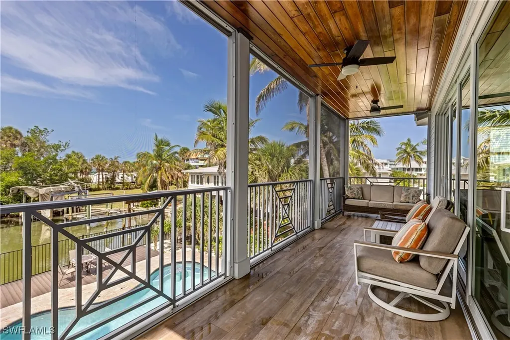 571 Palermo Circle Fort Myers Beach FL 33931