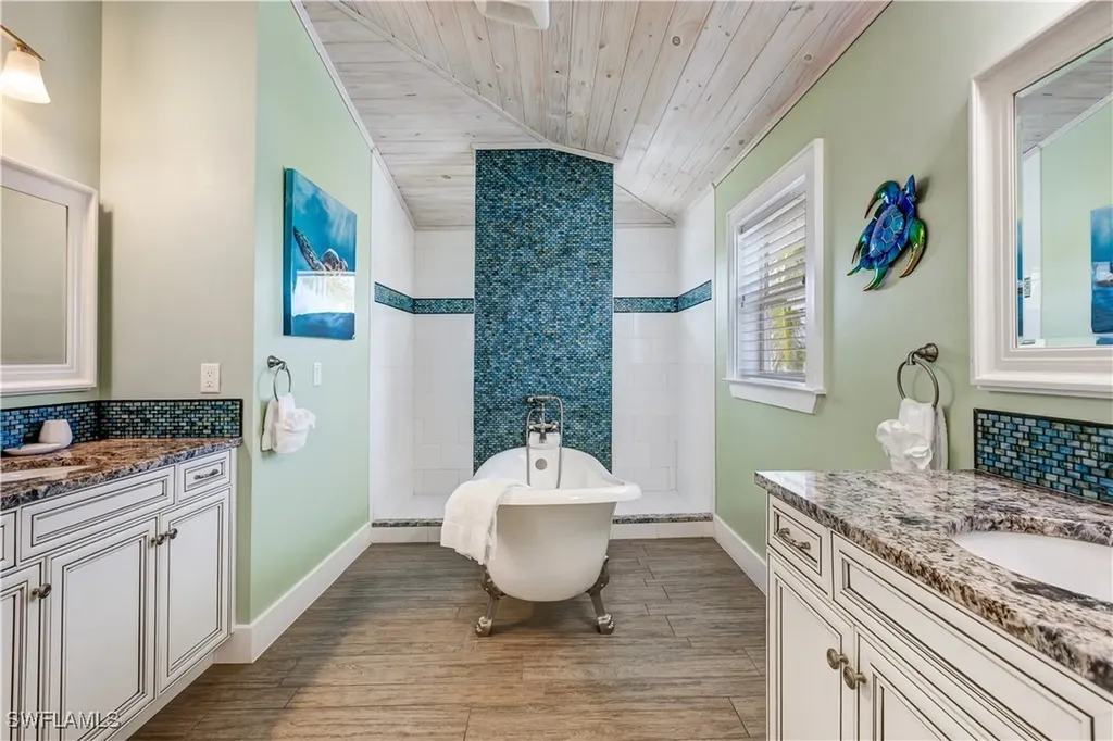 571 Palermo Circle Fort Myers Beach FL 33931