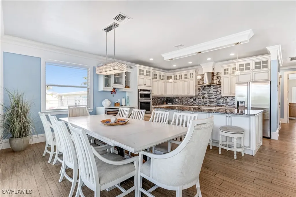 571 Palermo Circle Fort Myers Beach FL 33931