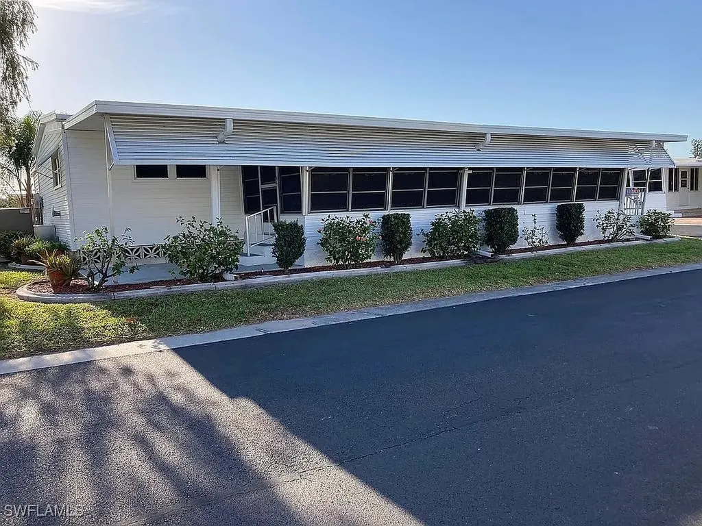 1 Elder Street Alva FL 33920