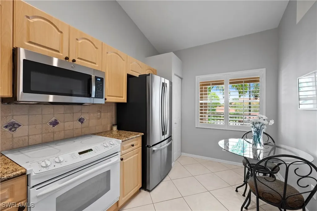 2456 Millcreek Lane Naples FL 34119