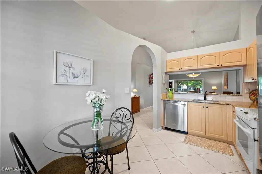 2456 Millcreek Lane Naples FL 34119