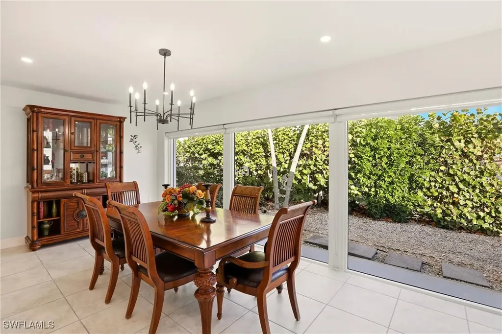 339 Landmark Street Marco Island FL 34145