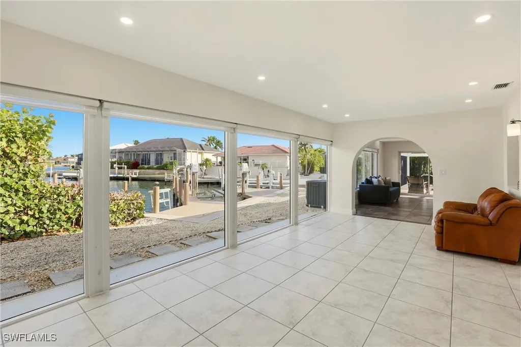 339 Landmark Street Marco Island FL 34145