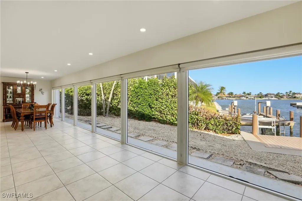 339 Landmark Street Marco Island FL 34145