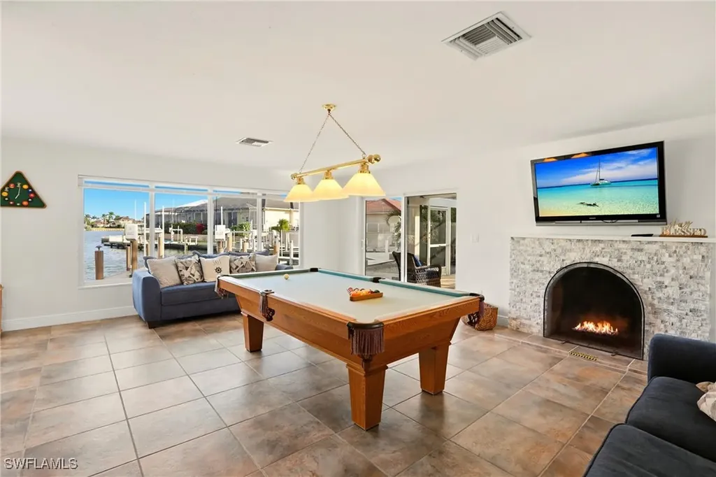 339 Landmark Street Marco Island FL 34145