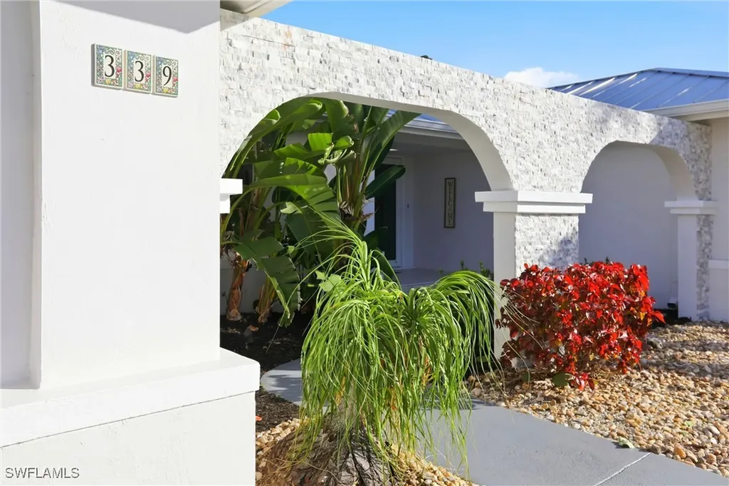 339 Landmark Street Marco Island FL 34145