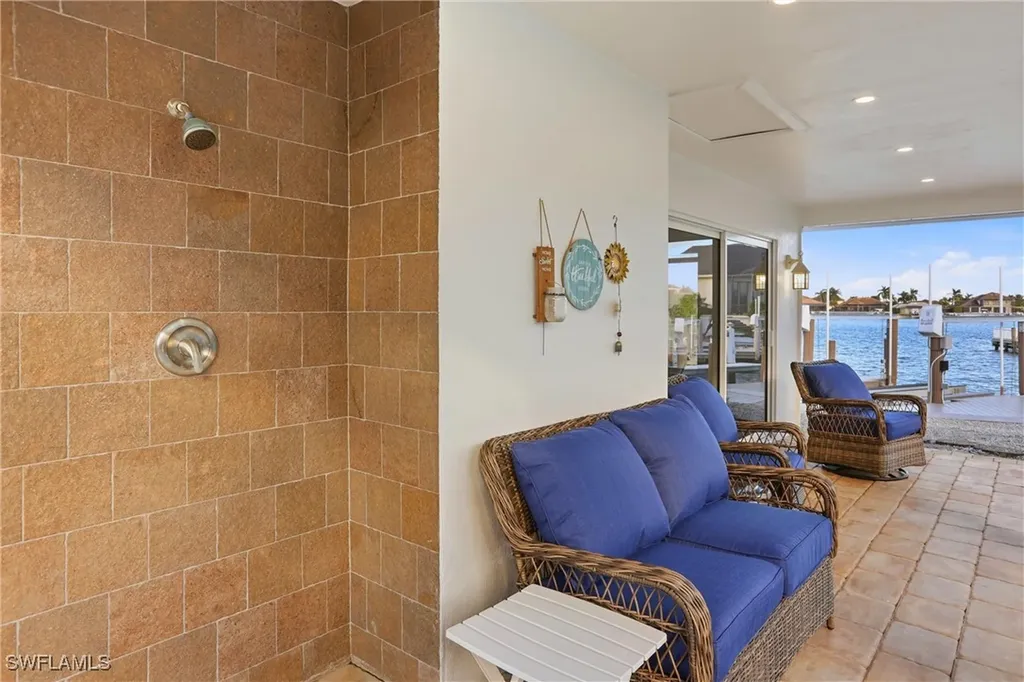 339 Landmark Street Marco Island FL 34145