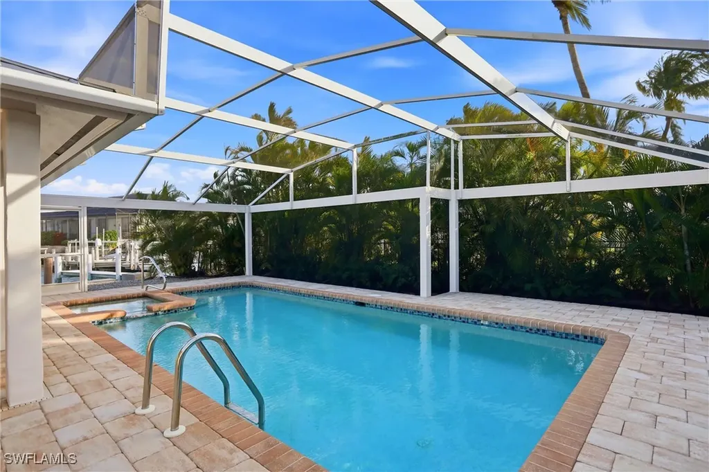 339 Landmark Street Marco Island FL 34145