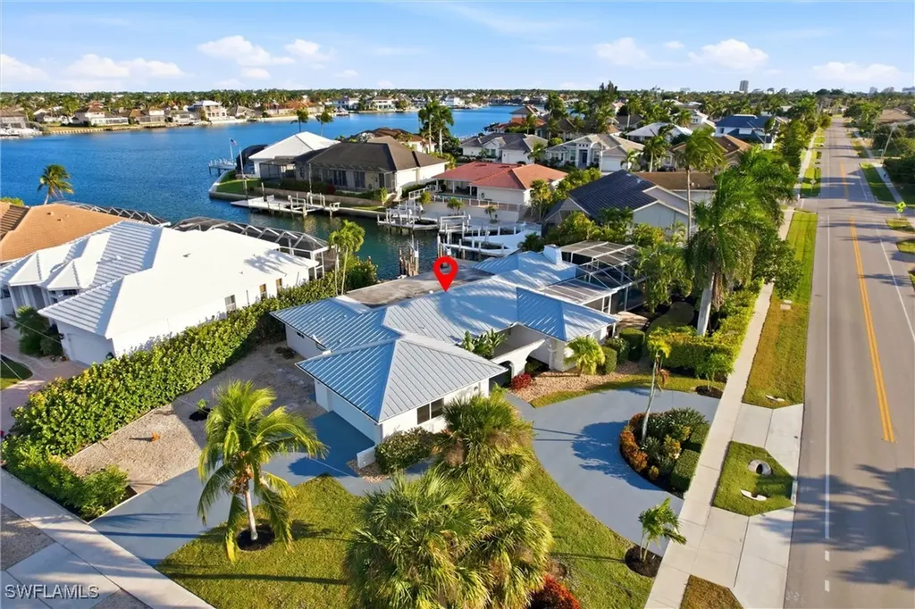 339 Landmark Street Marco Island FL 34145