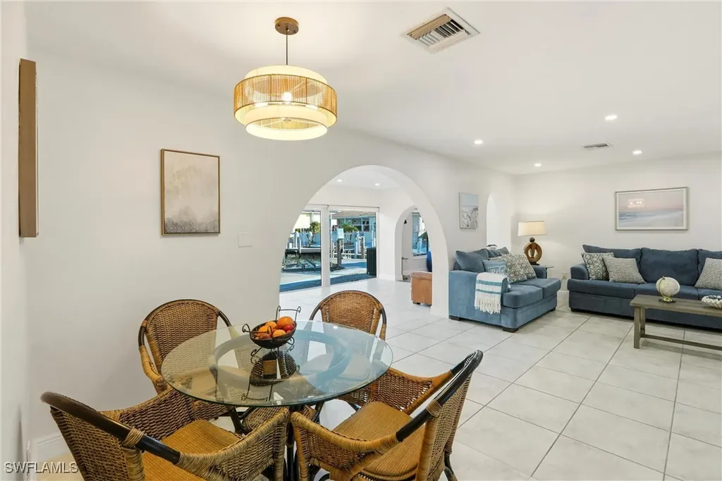 339 Landmark Street Marco Island FL 34145
