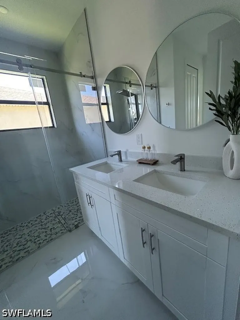 2563 47th Avenue NE Naples FL 34120