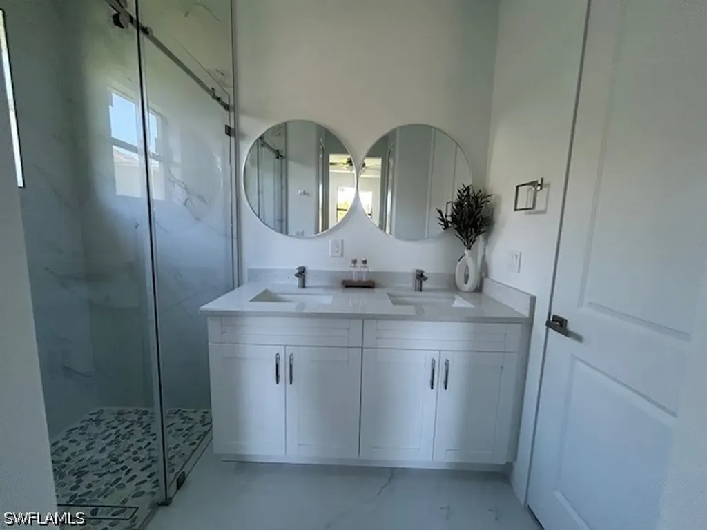 2563 47th Avenue NE Naples FL 34120