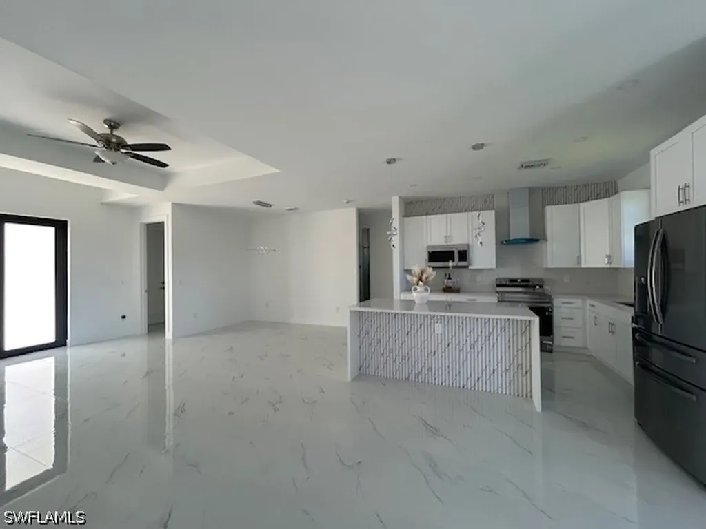 2563 47th Avenue NE Naples FL 34120
