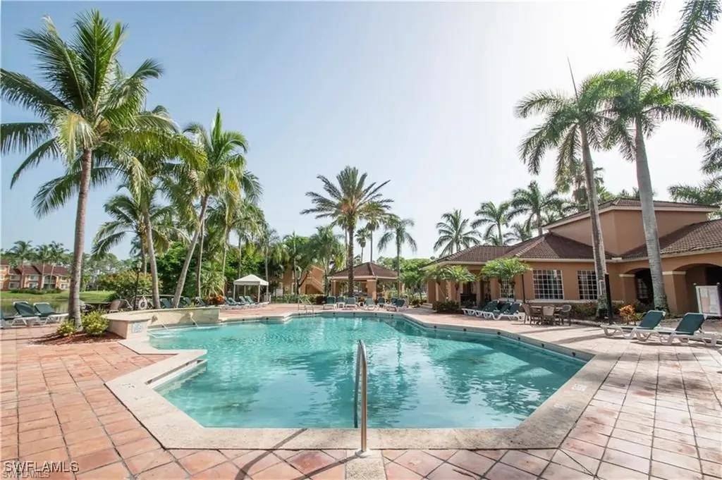 1220 Wildwood Lakes Boulevard Naples FL 34104