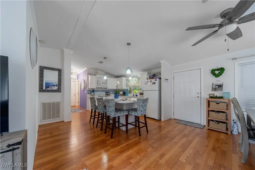 433 Riviera Boulevard W Naples FL 34112