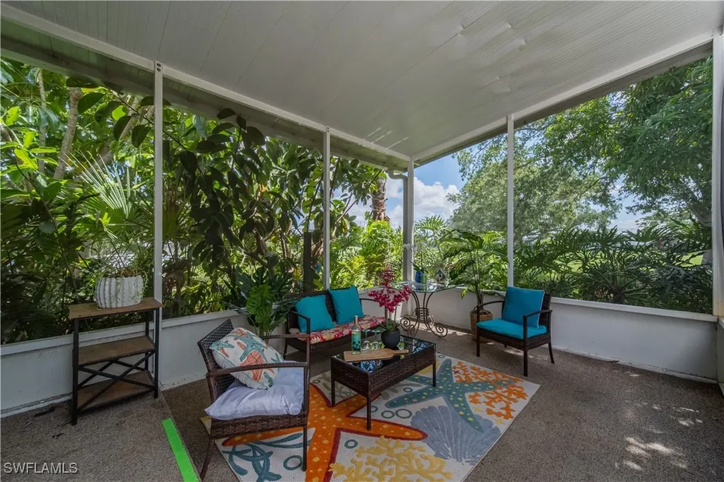 433 Riviera Boulevard W Naples FL 34112