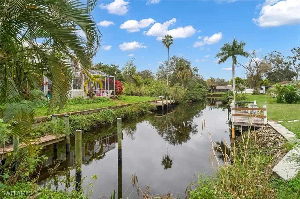 14825 Oakwood Court Fort Myers FL 33905