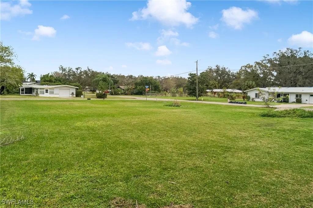 14825 Oakwood Court Fort Myers FL 33905