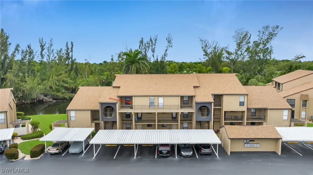 Fort Myers FL, 15771 Windward Way Circle, Unit 4301