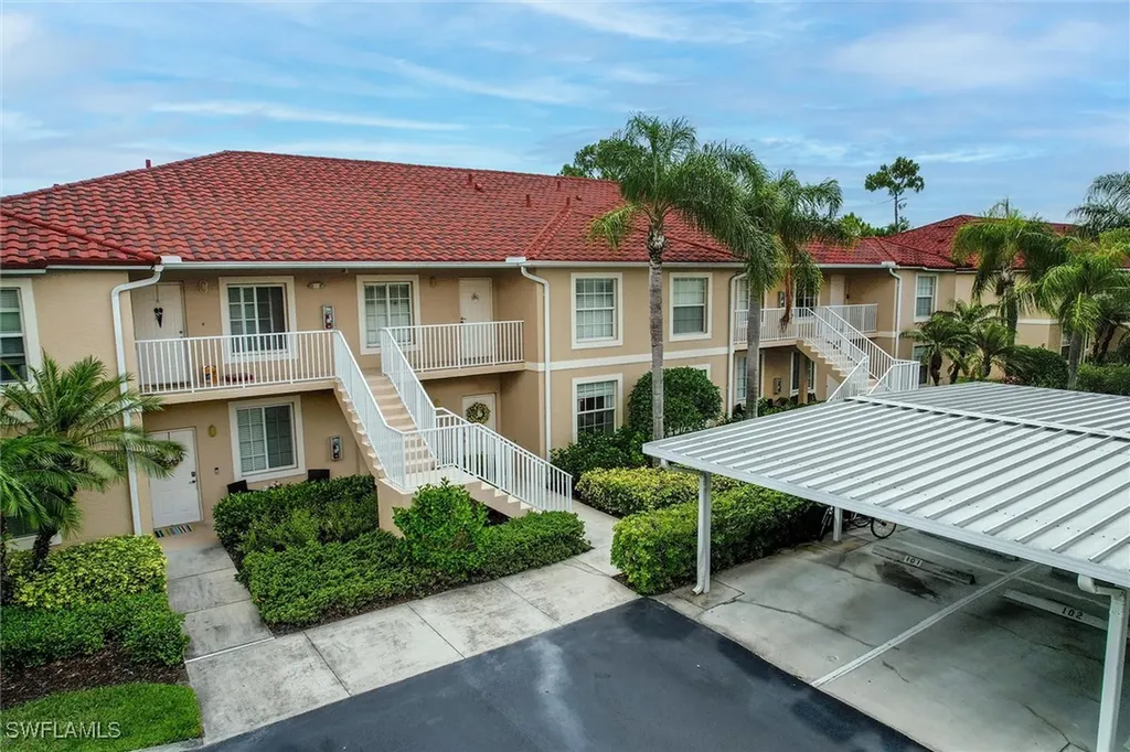 2875 Cypress Trace Circle Naples FL 34119