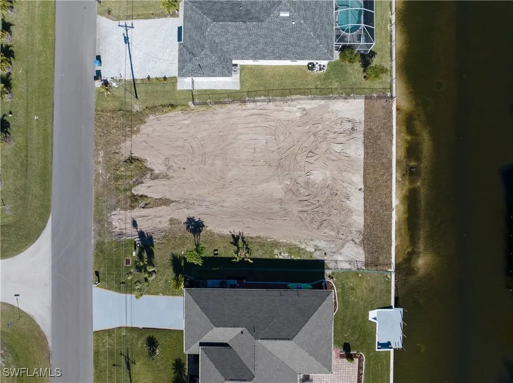 3111 SW 25th Avenue Cape Coral FL 33914