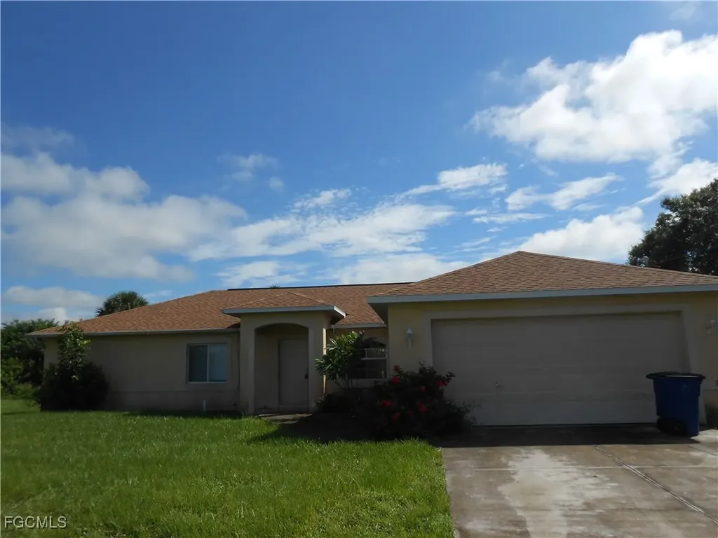 335 Pinehurst Avenue Lehigh Acres FL 33974