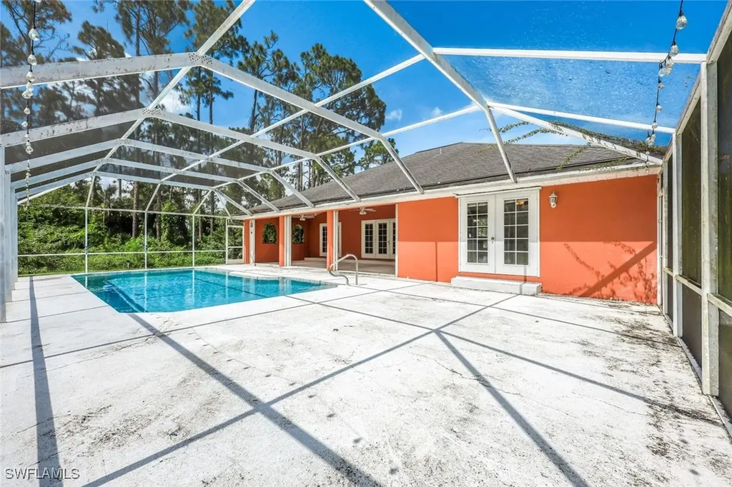 811 Jefferson Avenue Lehigh Acres FL 33936