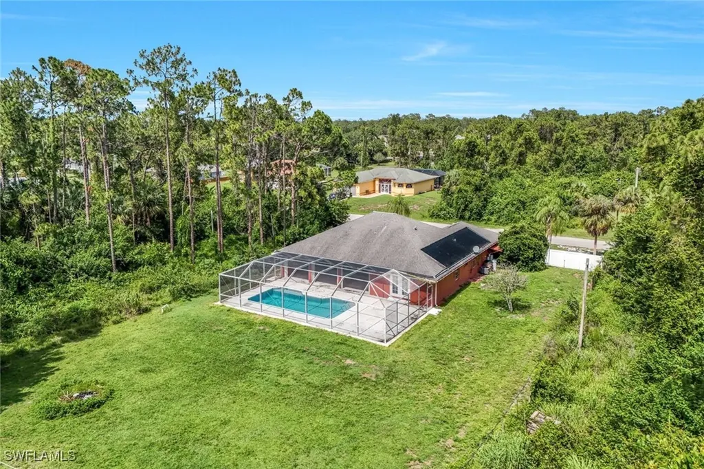 811 Jefferson Avenue Lehigh Acres FL 33936