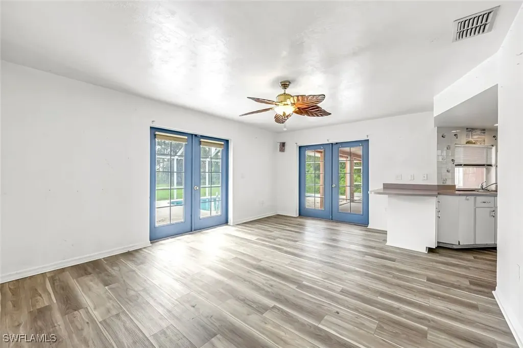 811 Jefferson Avenue Lehigh Acres FL 33936
