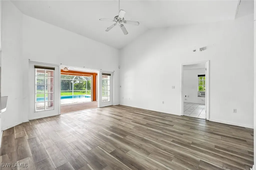 811 Jefferson Avenue Lehigh Acres FL 33936