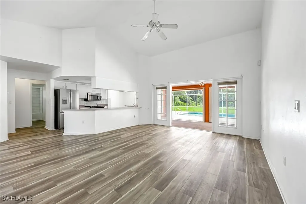 811 Jefferson Avenue Lehigh Acres FL 33936