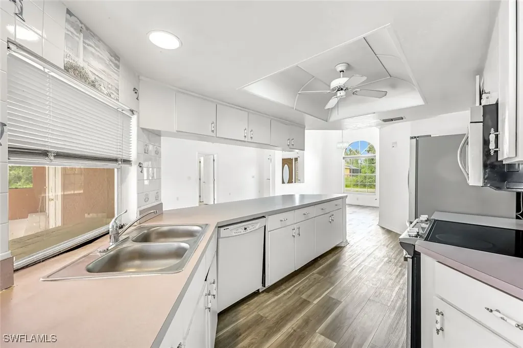 811 Jefferson Avenue Lehigh Acres FL 33936