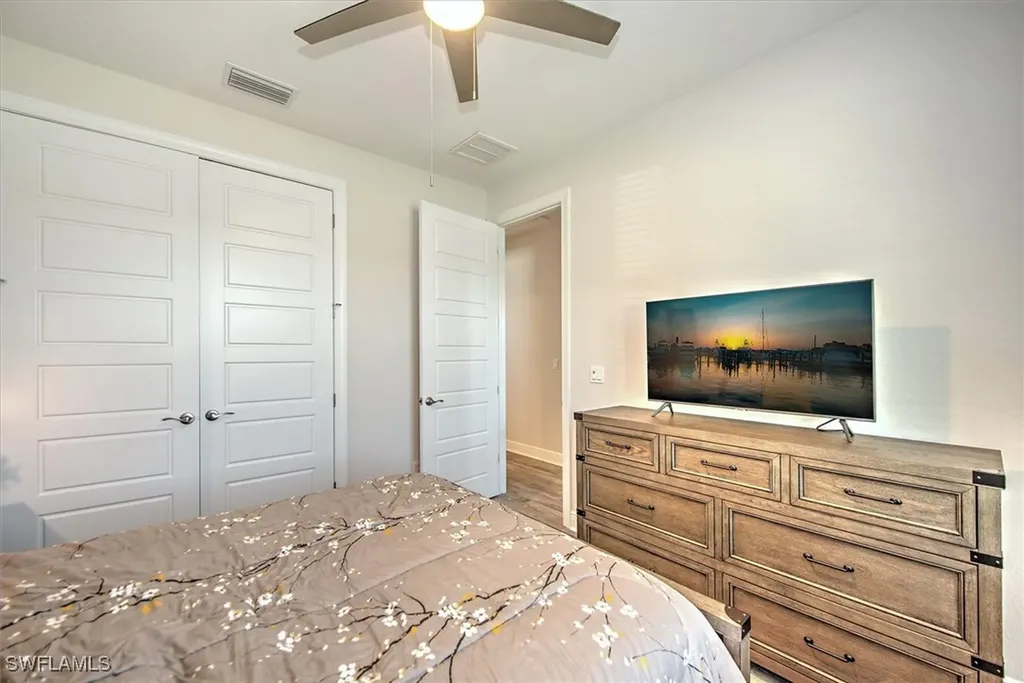 3527 SW 4th Lane Cape Coral FL 33991