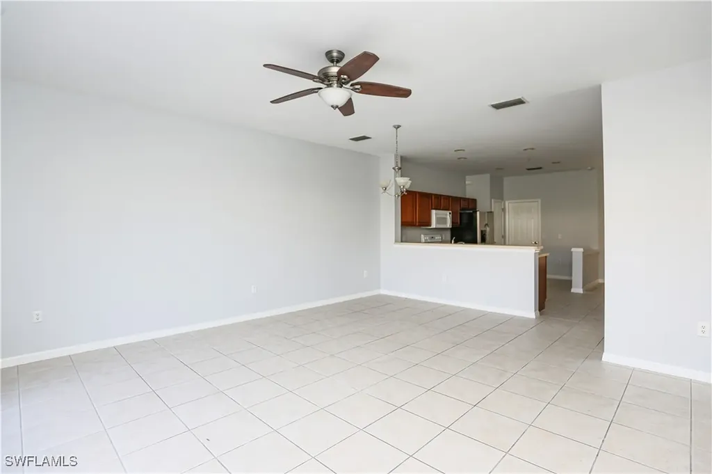 937 Hampton Circle Naples FL 34105