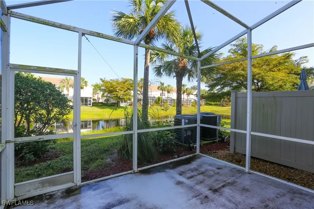 937 Hampton Circle Naples FL 34105