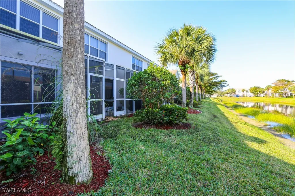 937 Hampton Circle Naples FL 34105