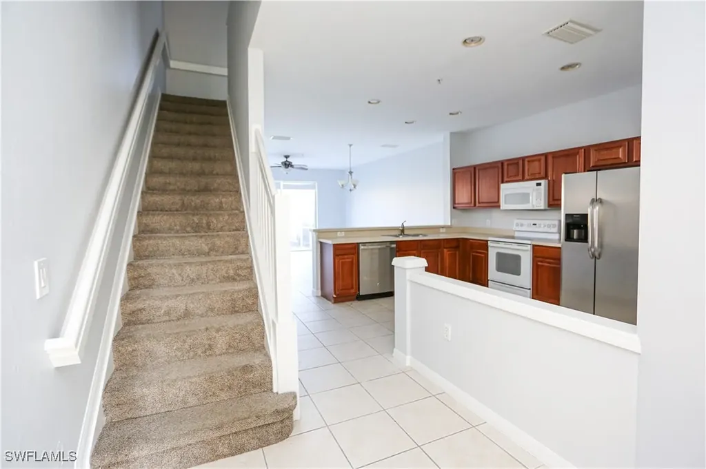937 Hampton Circle Naples FL 34105
