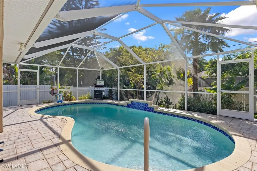 4810 SW 25th Place Cape Coral FL 33914