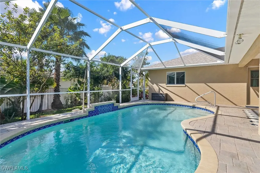 4810 SW 25th Place Cape Coral FL 33914