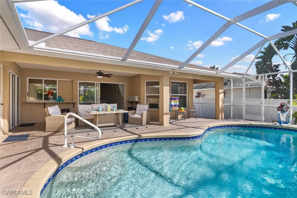 4810 SW 25th Place Cape Coral FL 33914