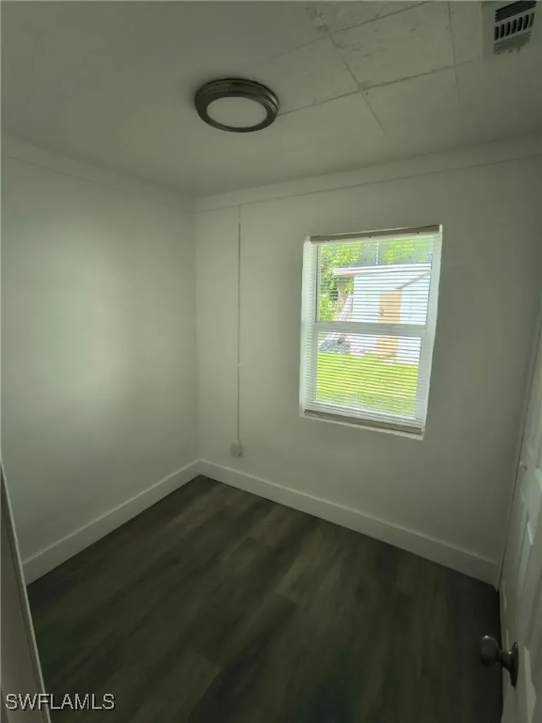 3343-3347 Dora Street Fort Myers FL 33916
