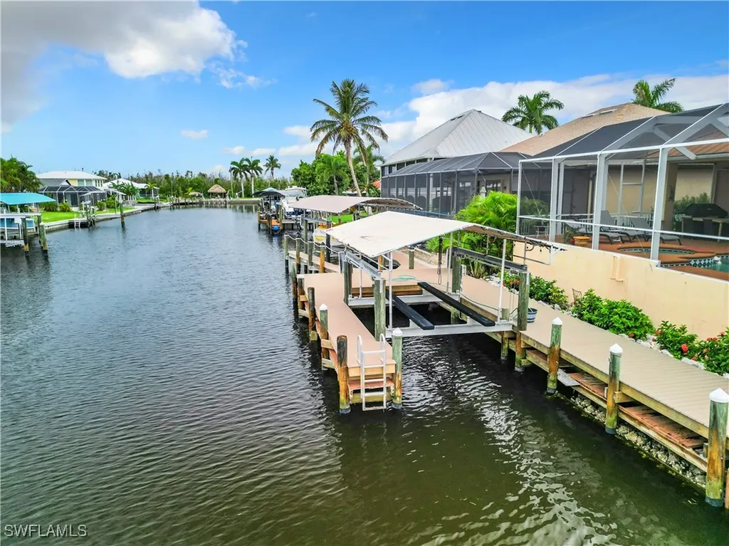 2389 Cherimoya Lane St. James City FL 33956