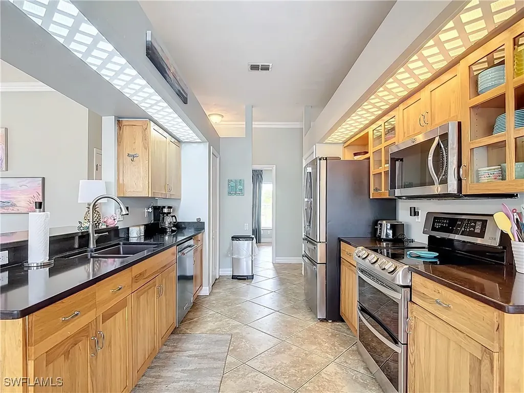 2389 Cherimoya Lane St. James City FL 33956