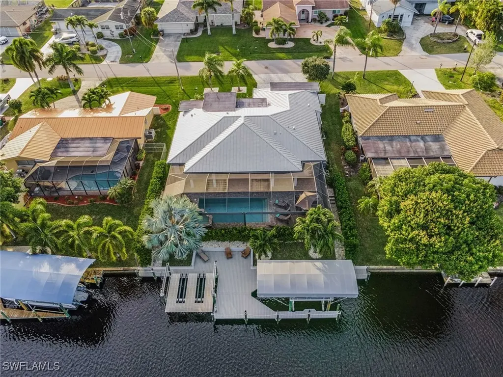 5325 Delano Court Cape Coral FL 33904