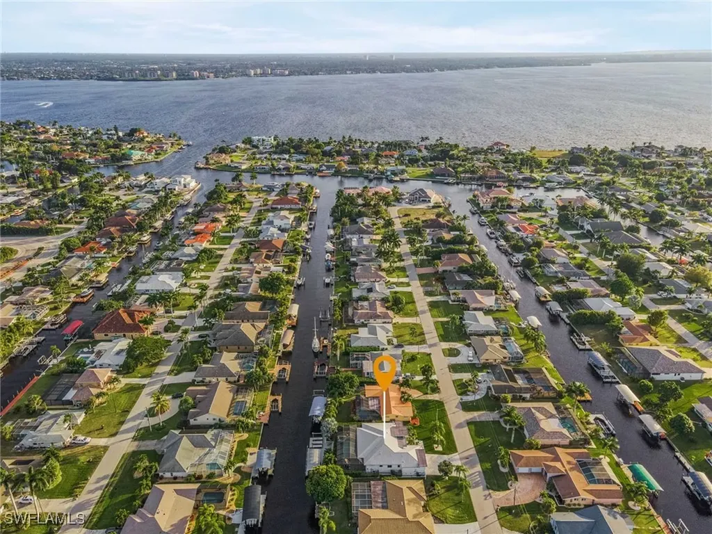 5325 Delano Court Cape Coral FL 33904