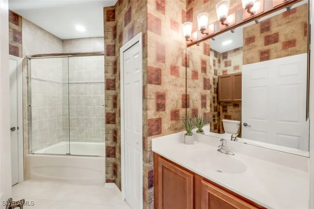 24320 Sandpiper Isle Way Bonita Springs FL 34134