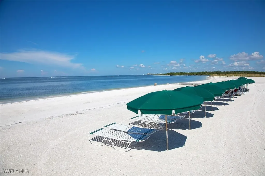 24320 Sandpiper Isle Way Bonita Springs FL 34134